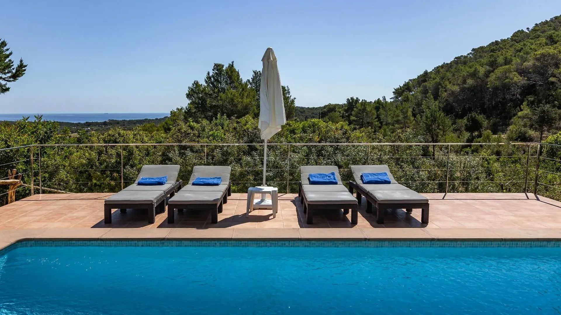 Charming Villa With Pool, Can Toni Mateu. Sant Carles de Peralta Spain