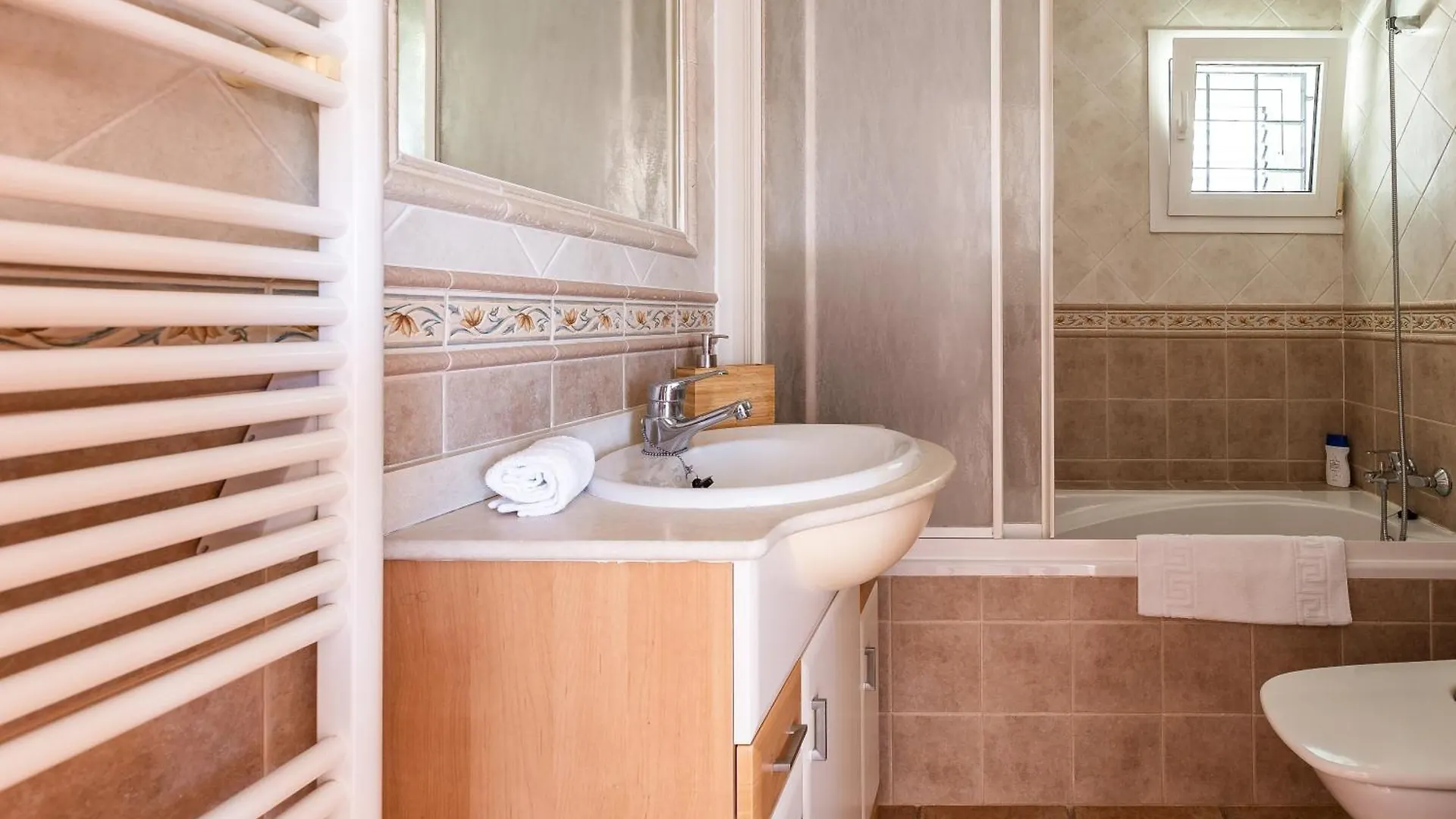 Charming Villa With Pool, Can Toni Mateu. Sant Carles de Peralta Spain